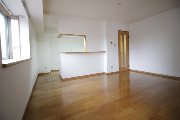 物件内観写真3　(居室)