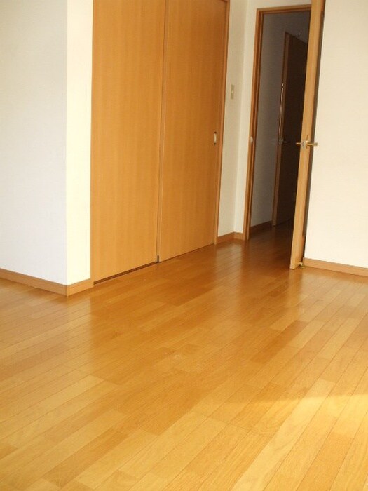 物件内観写真4　(居室)