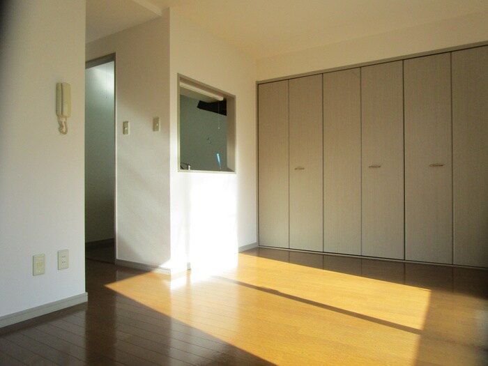 物件内観写真7　(居室)