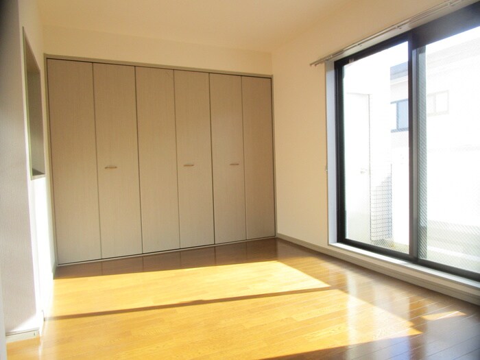 物件内観写真16　(居室)