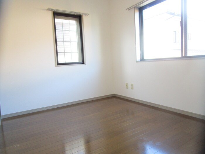 物件内観写真18　(居室)