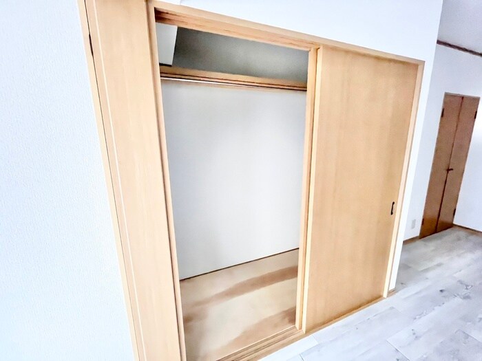 物件内観写真11　(収納)