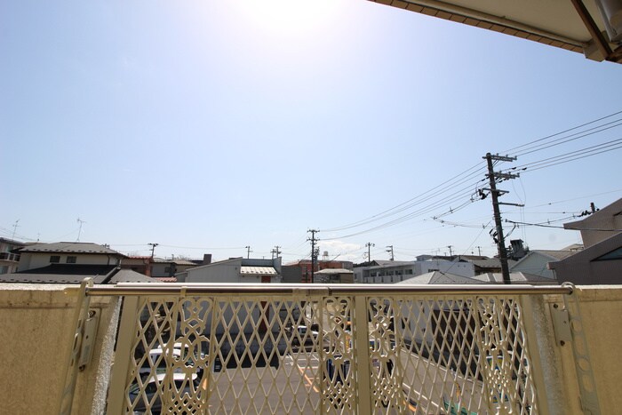 物件内観写真14　(室内からの展望)