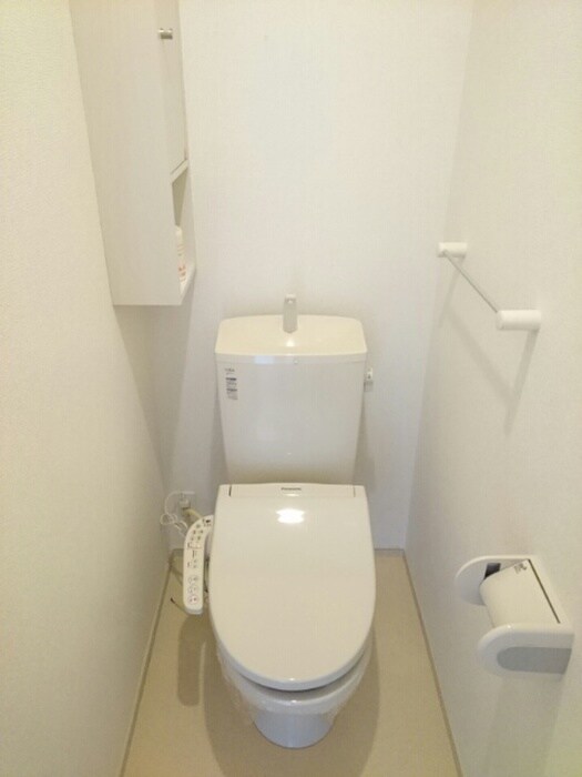 物件内観写真13　(トイレ)