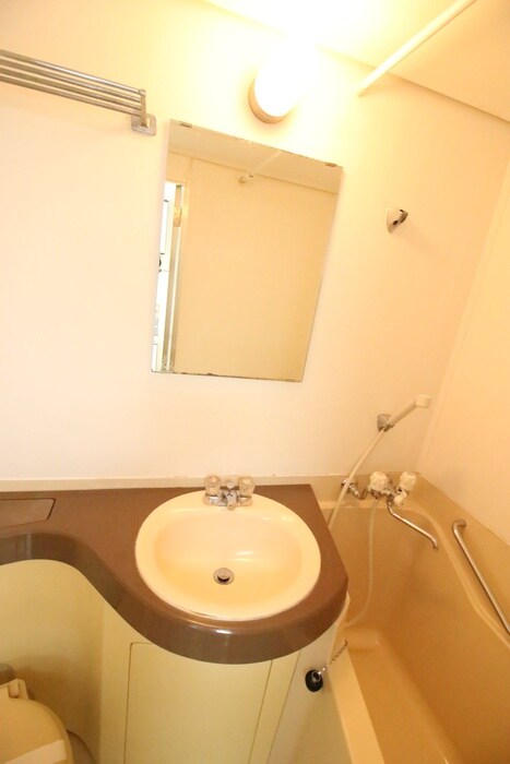 物件内観写真13　(洗面)