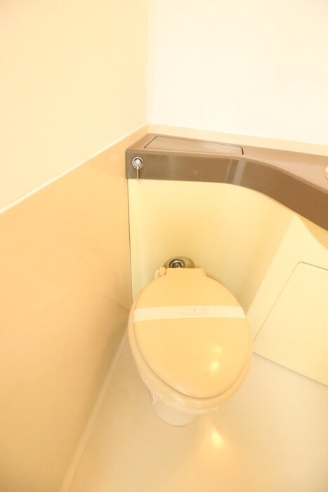 物件内観写真14　(トイレ)