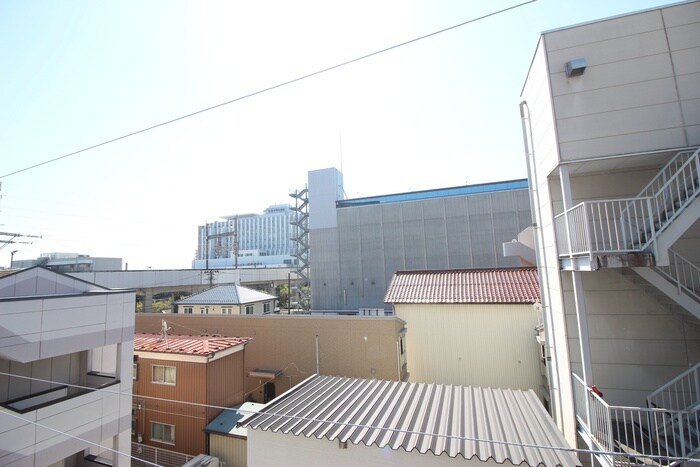 物件内観写真21　(室内からの展望)