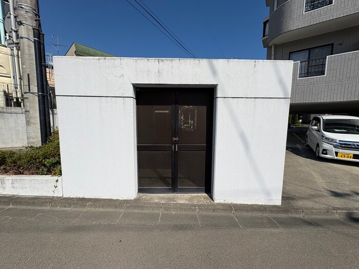 物件外観写真5　(建物設備)
