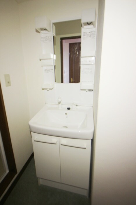物件内観写真10　(洗面)