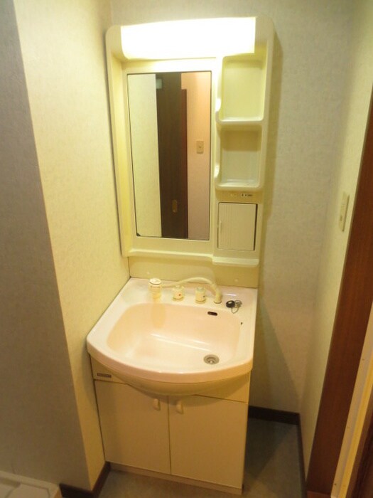 物件内観写真12　(洗面)