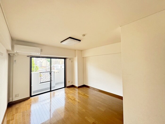 物件内観写真16　(居室)