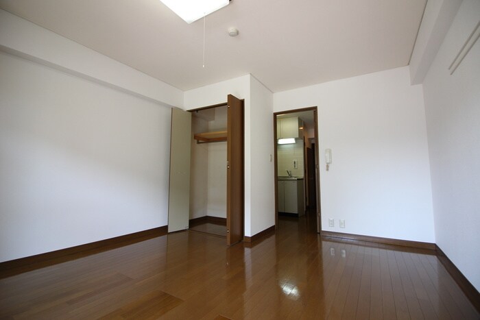 物件内観写真16　(居室)