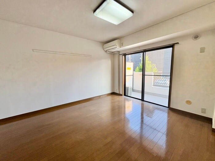 物件内観写真17　(居室)