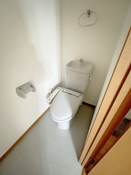 物件内観写真10　(トイレ)