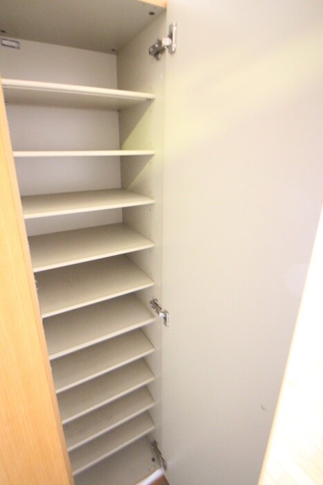 物件内観写真16　(靴箱)