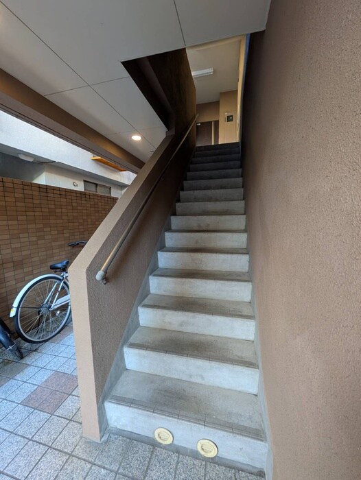 物件外観写真5　(外観写真)