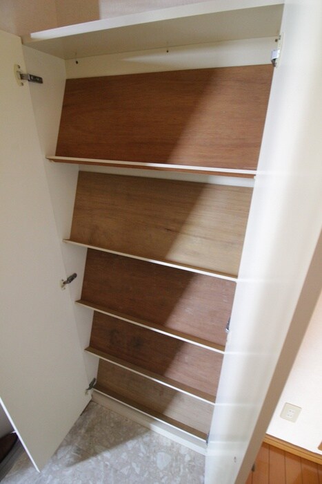 物件内観写真18　(靴箱)