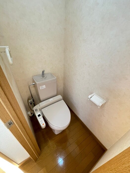 物件内観写真10　(トイレ)