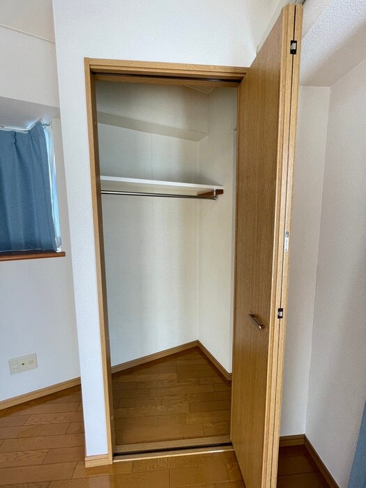 物件内観写真14　(収納)