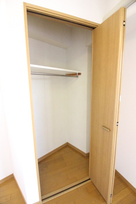 物件内観写真17　(収納)