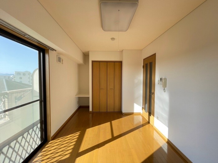 物件内観写真18　(居室)