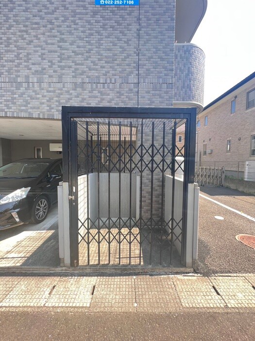 物件外観写真5　(建物設備)