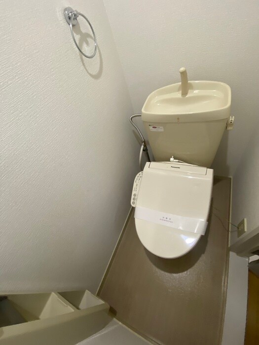 物件内観写真13　(トイレ)