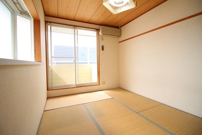 物件内観写真8　(居室)