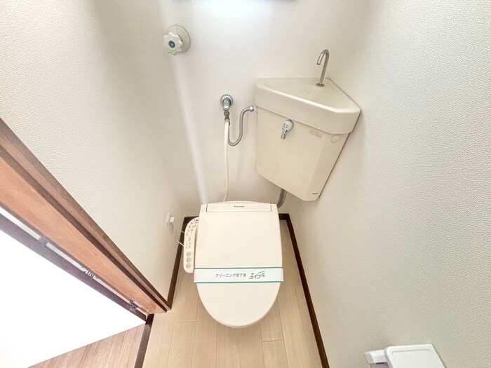 物件内観写真15　(トイレ)