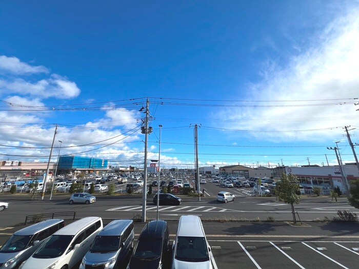 物件内観写真22　(室内からの展望)