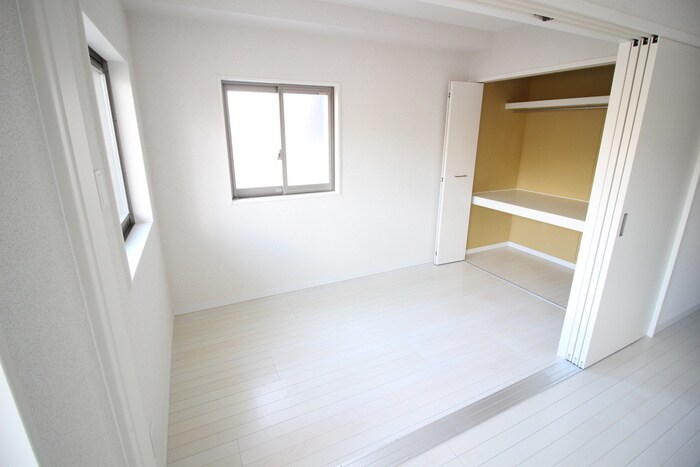 物件内観写真9　(居室)