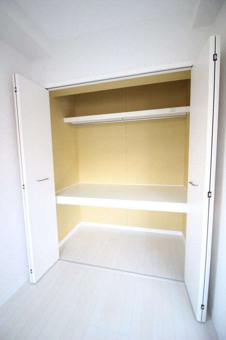 物件内観写真11　(収納)