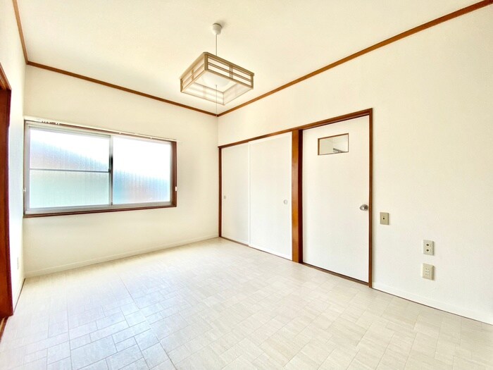 物件内観写真8　(居室)
