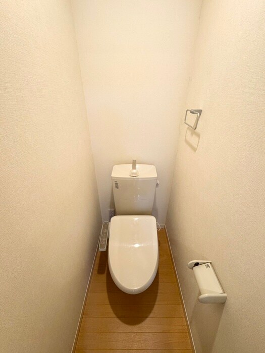 物件内観写真10　(トイレ)