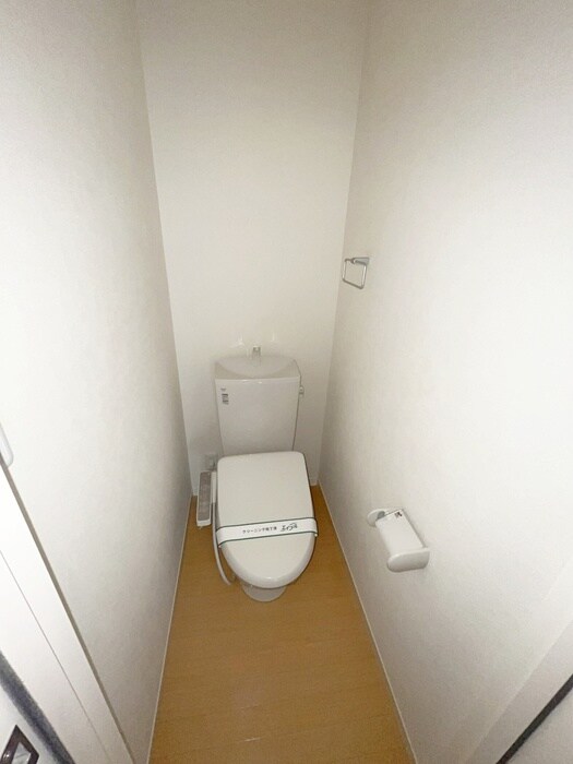 物件内観写真11　(トイレ)