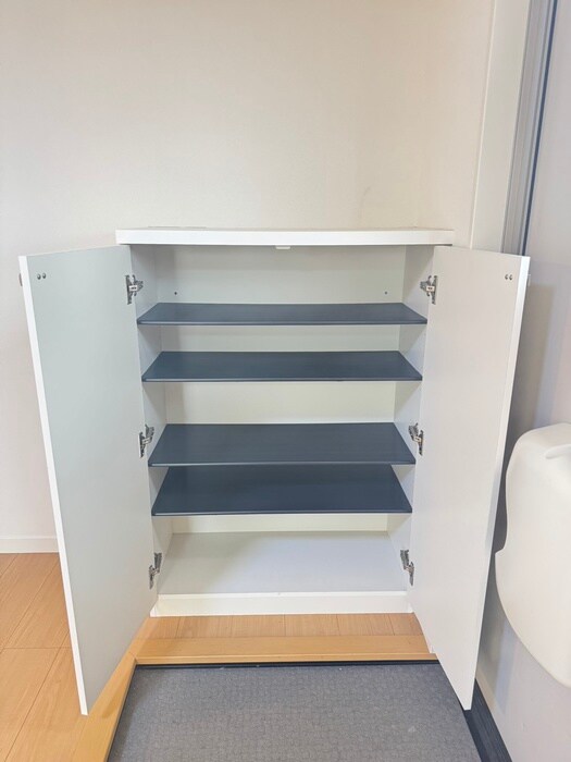 物件内観写真13　(靴箱)