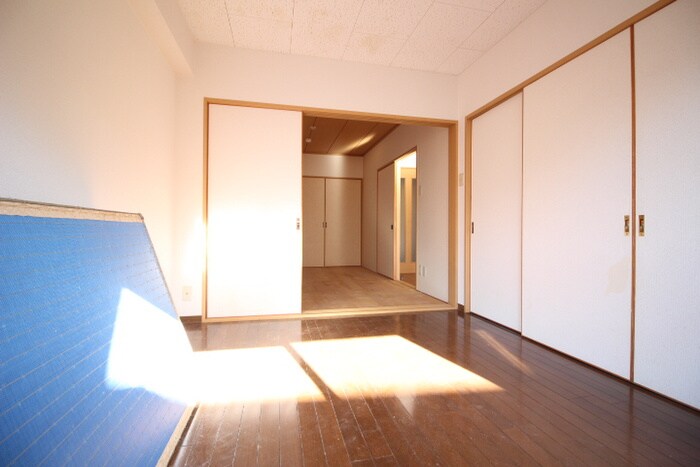 物件内観写真9　(居室)