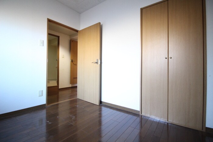 物件内観写真18　(居室)