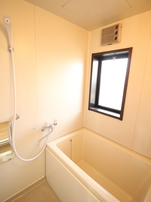 物件内観写真12　(バス／シャワールーム等)