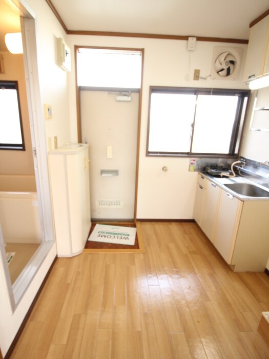 物件内観写真15　(廊下)