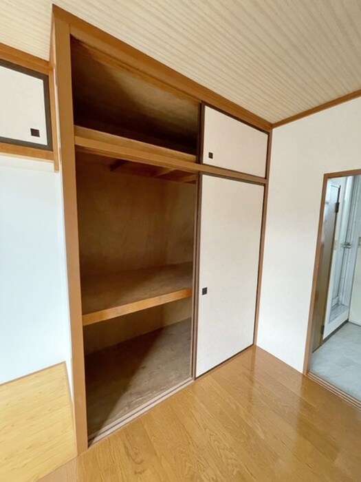 物件内観写真16　(収納)