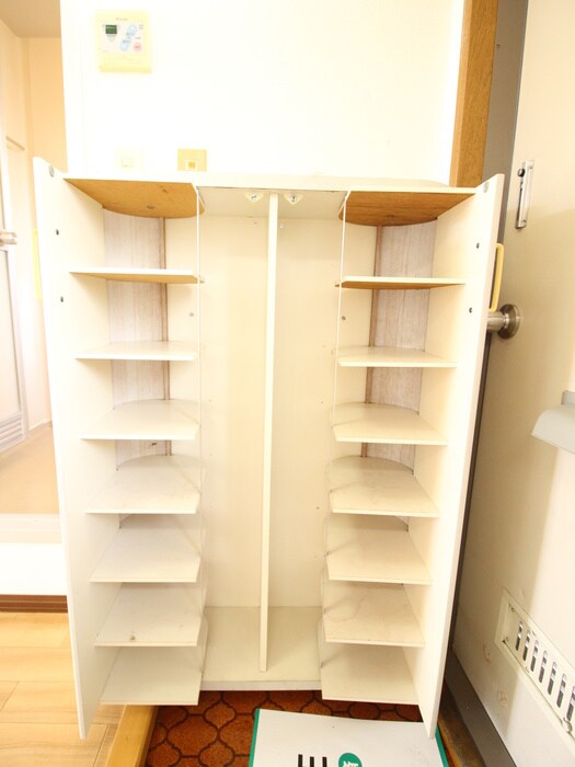 物件内観写真16　(靴箱)