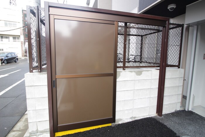 物件外観写真6　(建物設備)