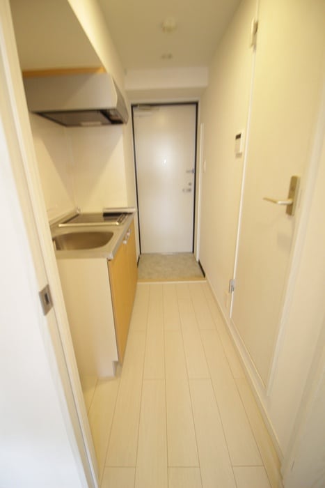 物件内観写真16　(廊下)