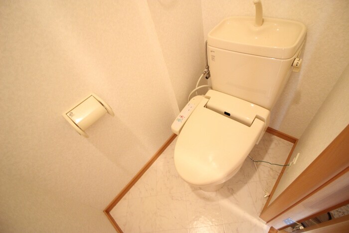 物件内観写真13　(トイレ)