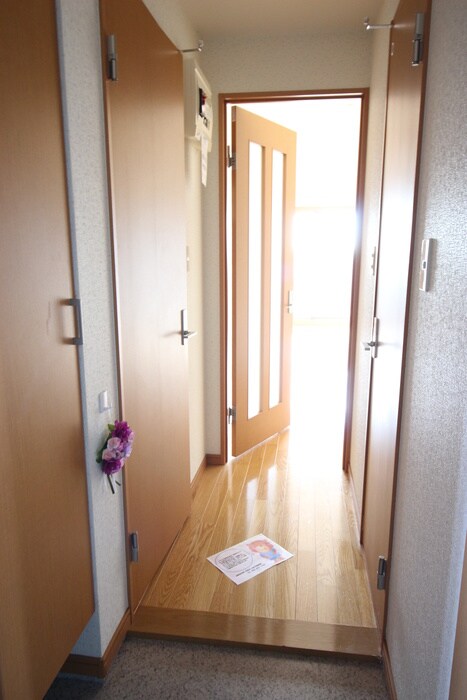 物件内観写真20　(玄関)