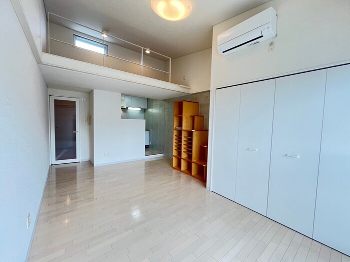 物件内観写真7　(居室)