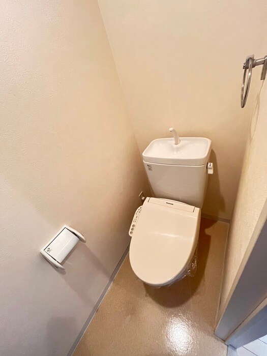 物件内観写真16　(トイレ)