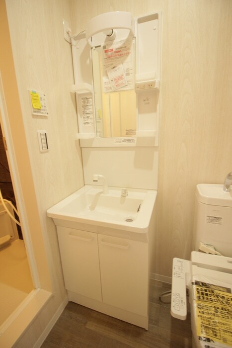 物件内観写真11　(洗面)