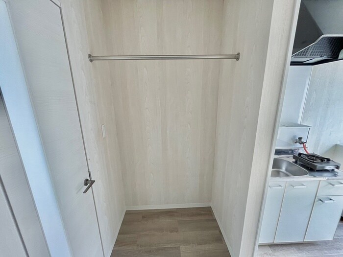 物件内観写真11　(収納)